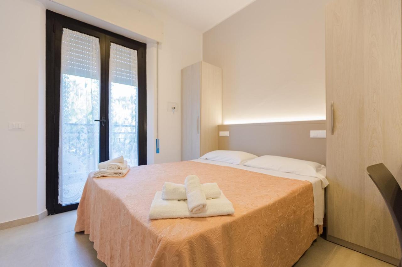 Hotel Altamarea 米萨诺阿德里亚蒂科 外观 照片