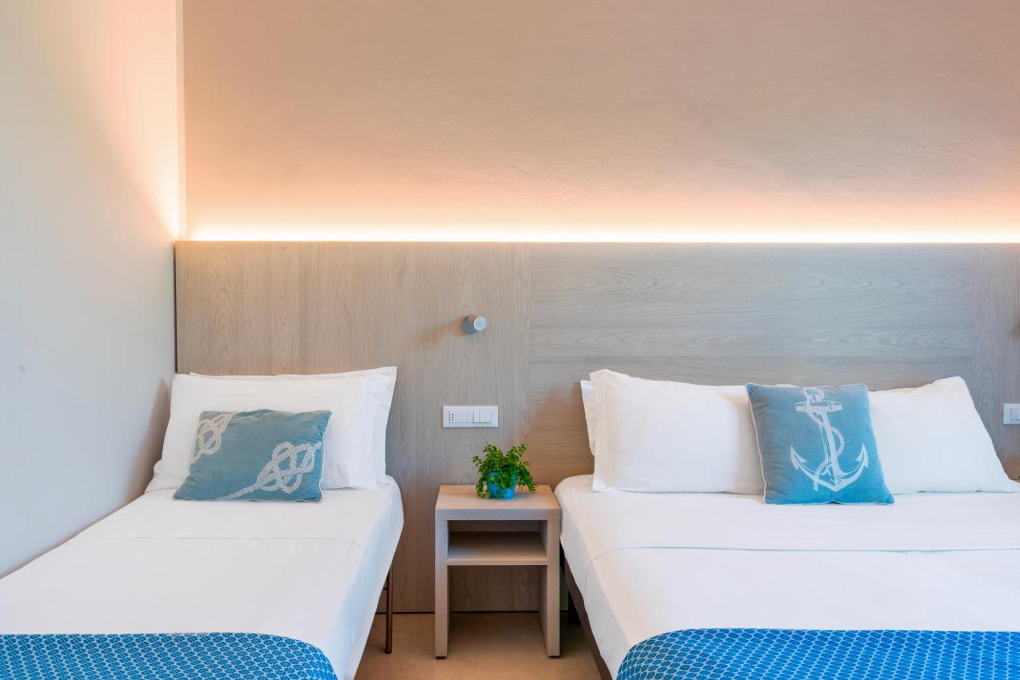 Hotel Altamarea 米萨诺阿德里亚蒂科 外观 照片